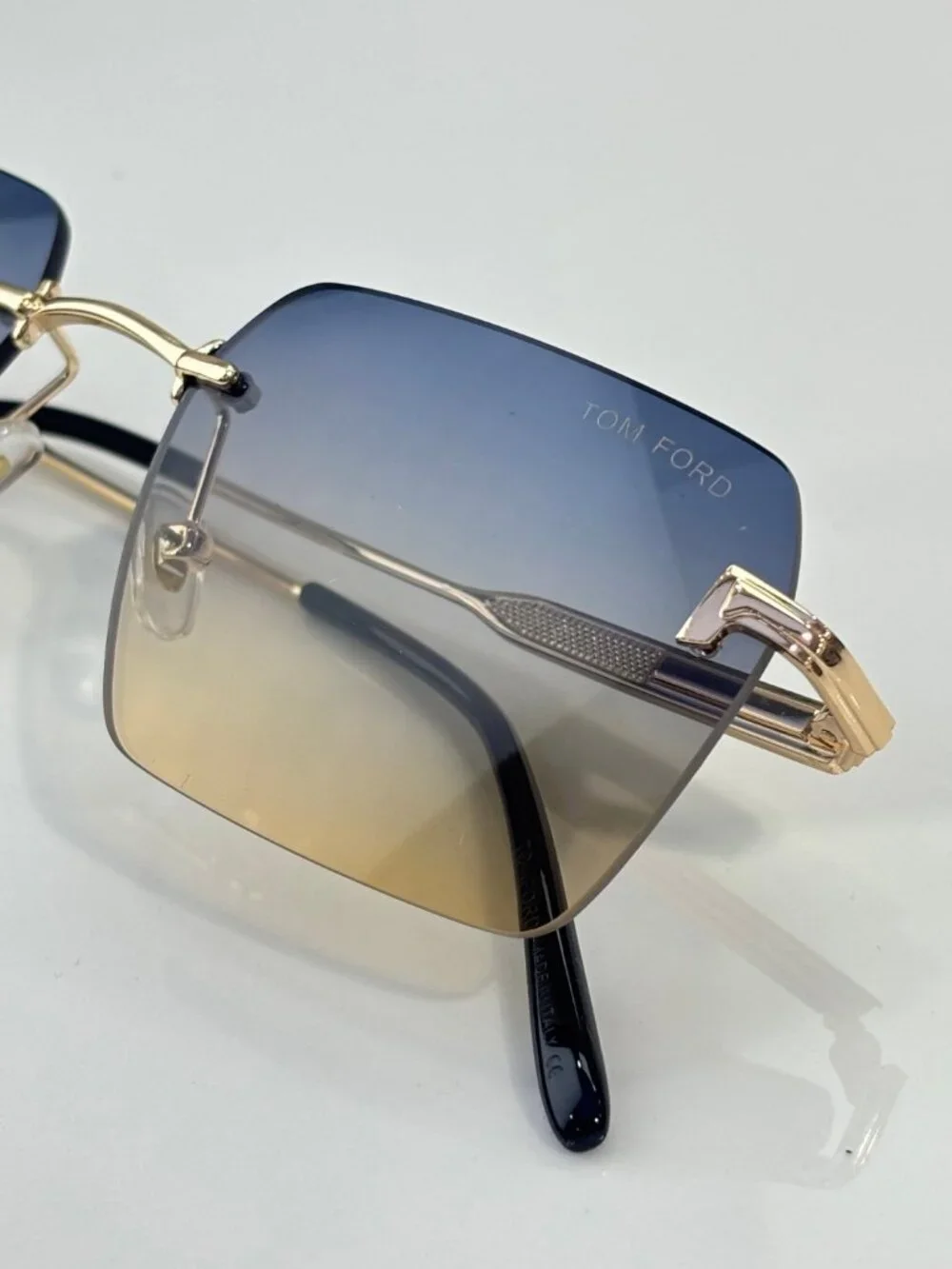 TOM FORD Frameless Gradient Sunglasses